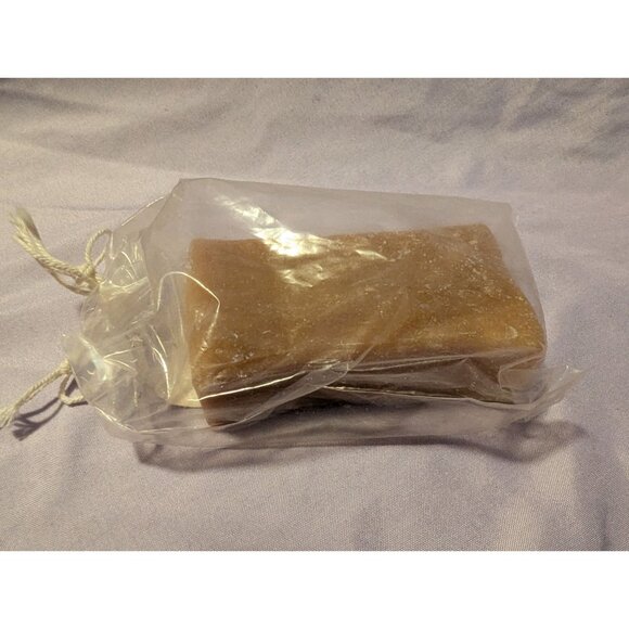 Spellbound Soapworks Pumpkin Spice Soap Bar With Shea Butter & Coconut Oils - Picture 2 of 2